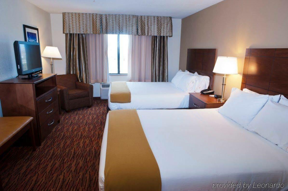 Express & By Ihg Hotel