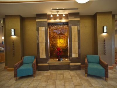Express & By Ihg Hotel 2*